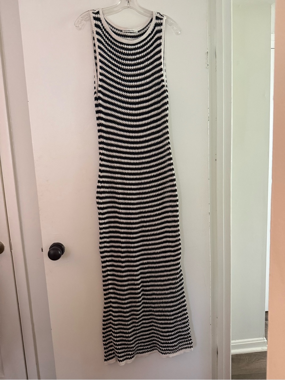 Abercrombie & Fitch black and white striped dress